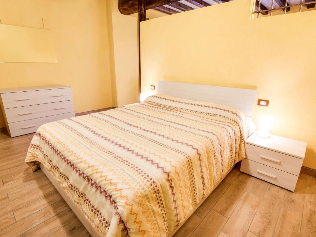 Cozy Chalet At Marone Lake Lombardy With Pool Экстерьер фото